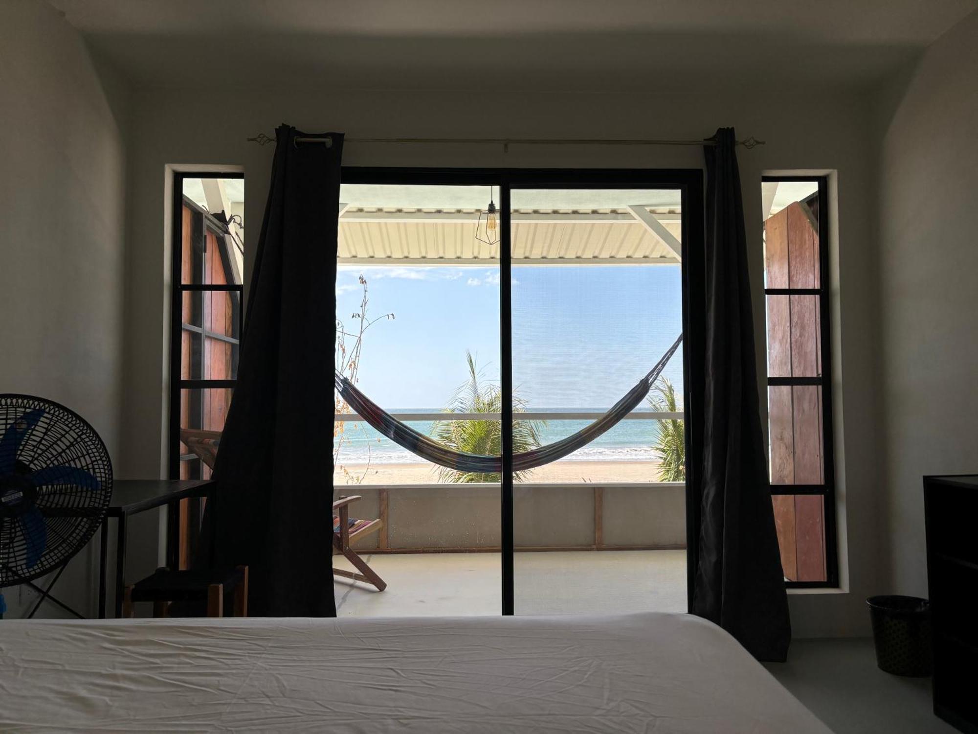 Stella Mar Oceanfront Hotel بوبويو المظهر الخارجي الصورة