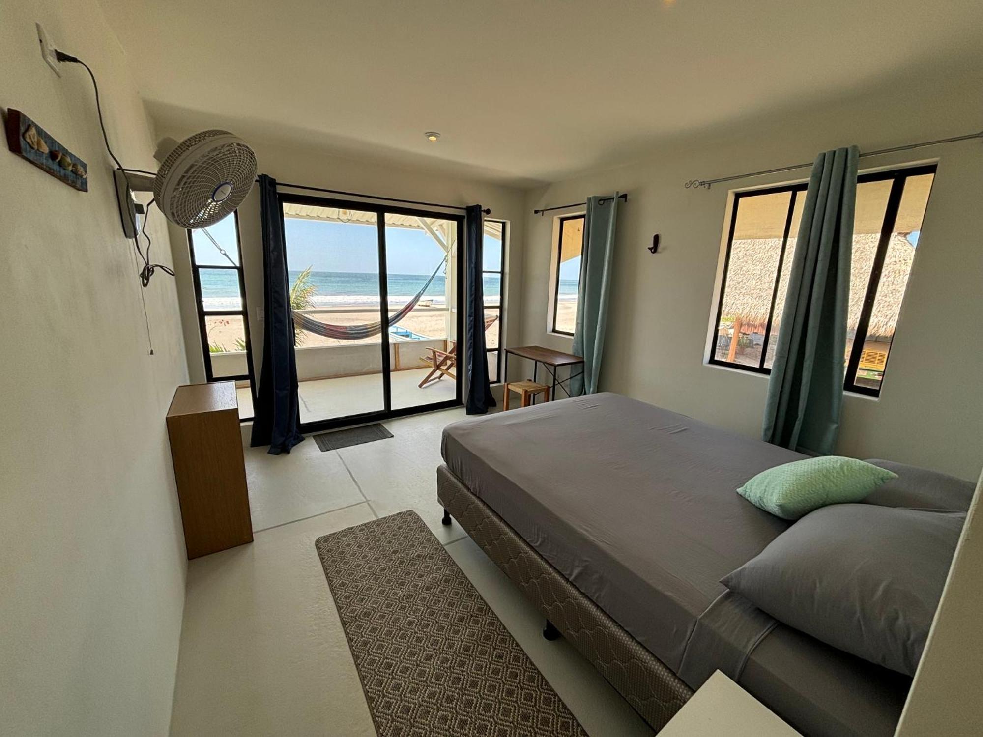 Stella Mar Oceanfront Hotel بوبويو المظهر الخارجي الصورة