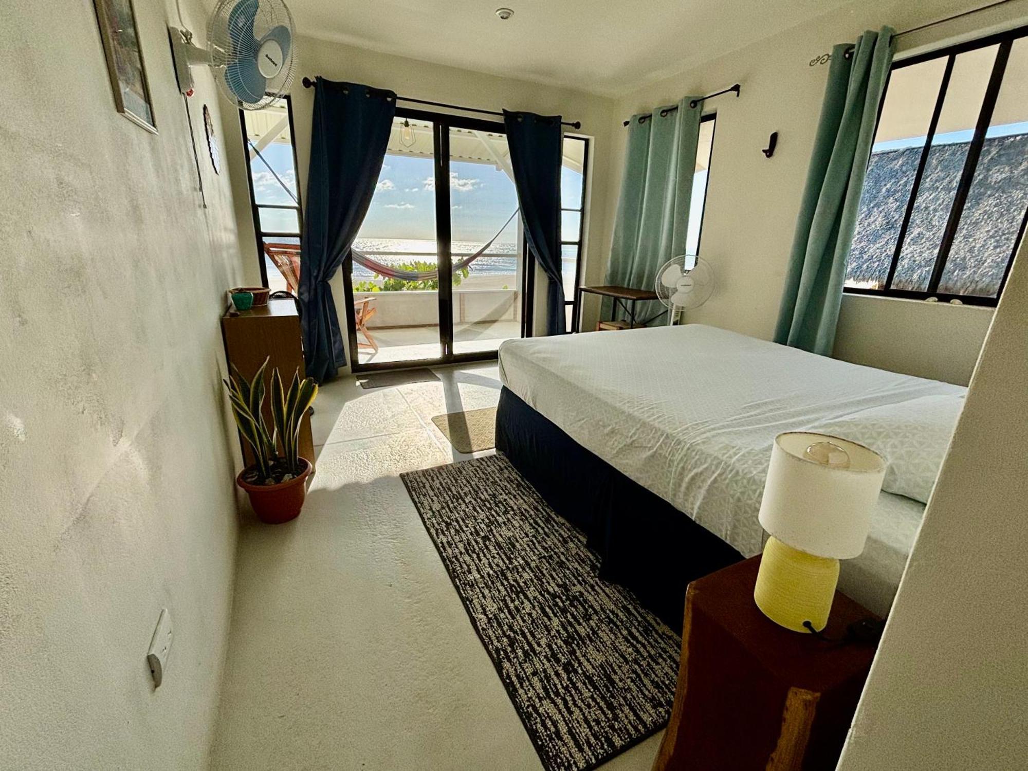 Stella Mar Oceanfront Hotel بوبويو المظهر الخارجي الصورة